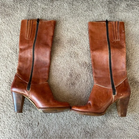 1970s Vintage Cognac Leather Tall Boots Stacked Heel Zip Size 7B - Picture 3 of 11
